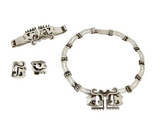 A group of Salvador Teran sterling silver jewelry