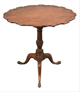 Chippendale Mahogany Tip Table