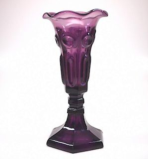 Pattern-molded vase