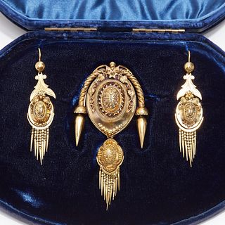 VICTORIAN TASSEL BROOCH WITH MATCHING EARRINGS.