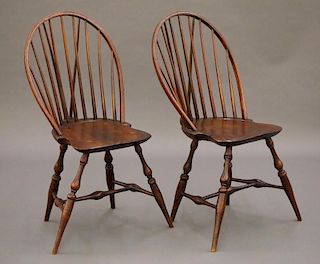 Pr of New England bow back Windsor sidechairs