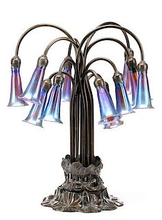 Tiffany-Style Water Lily 12-Light Table Lamp