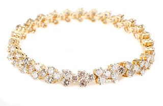 Ladies 14k Yellow Gold & Diamond Bracelet