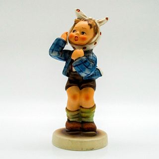 Goebel Hummel Figurine, Boy With Toothache