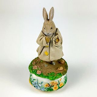 Vintage Schmid Musical Figurine, Peter Rabbit In Jacket