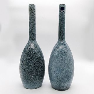 2pc Leonardo Vases