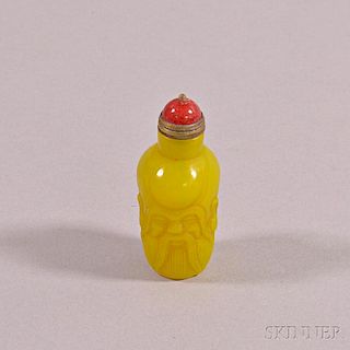 Peking Glass Shoulao Snuff Bottle