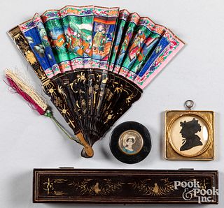 Japanese hand fan with lacquer case