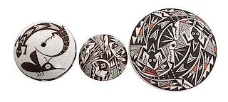 Three Concho Family Acoma Miniature Seed Pots Diameter of largest 2 3/4 inches.