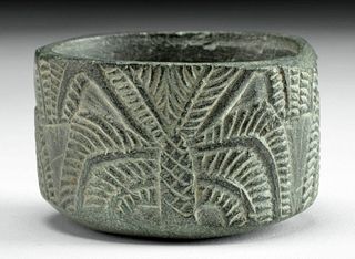 Bactrian Chlorite Schist Jar Incised Palm Fronds