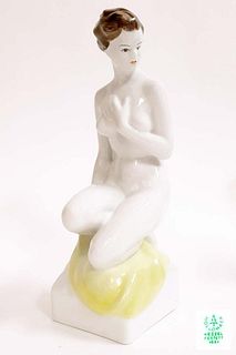A Large Hollohaza "Nude Female on Pedestal" Figurine