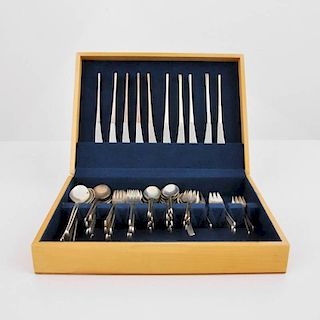 Ronald Pearson "Vision" Sterling Flatware, 73.9 Troy Ounce