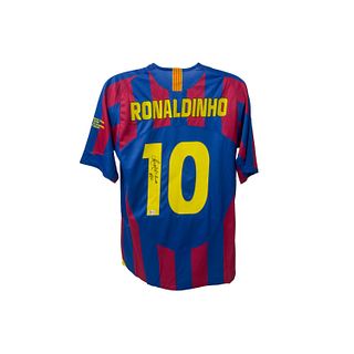 Ronaldinho Barcelona Signed Jersey BAS