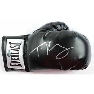 Tyson Fury Signed Everlast Boxing Glove (Beckett Hologram)