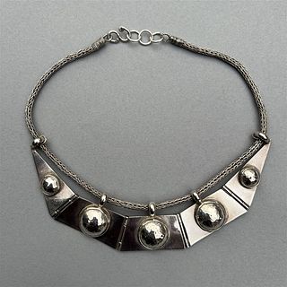 Sterling Silver Modernist Colar Style Necklace