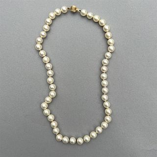17 1/2" Pearl Necklace with 14K Gold Clasp