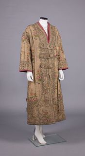 RUSSIAN IMPERIAL INFLUENCE AT-HOME ROBE, LATE 1910s