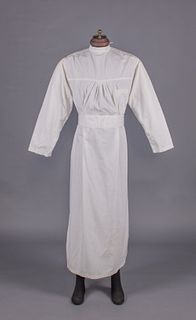 WHITE COTTON SURGICAL GOWN, 1950s
