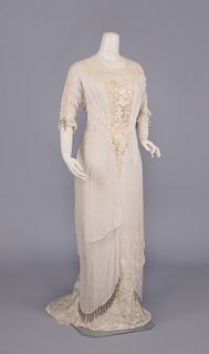 BRUSSELS MIXED LACE, SILK & CHIFFON EVENING GOWN, c. 1912