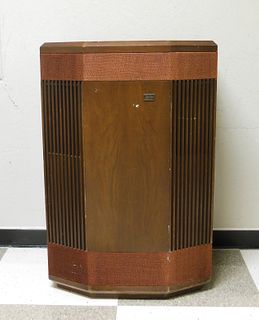 Leslie Model 520 Speaker.
