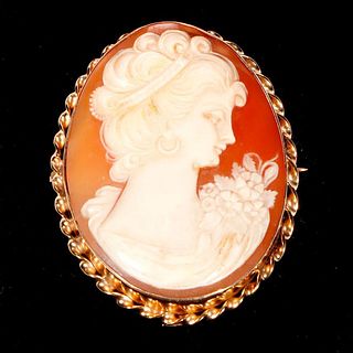 Cameo and 14k gold brooch-pendant.