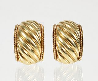 18K Yellow Gold Clip Earrings