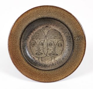 Edwin and Mary Scheier Two Heads Low Bowl Dish