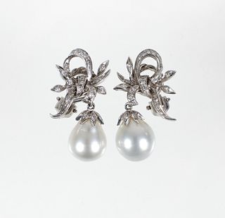 18K Diamond Pearl Dangle Earrings