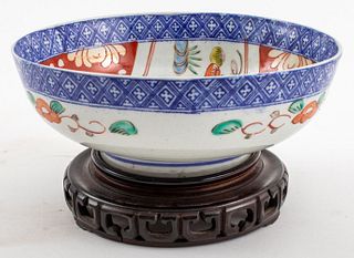 Japanese Imari Porcelain Bowl on Wood Stand