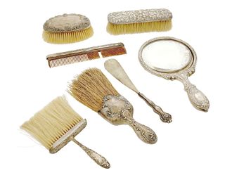 A group of American sterling silver vanity items