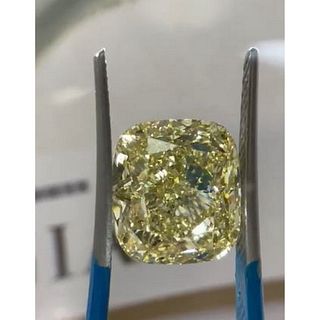 5.01 ct, Fancy Brownish Yellow Color, SI1, Cushion cut Diamond (GIA Graded), Appraised Value: $132,300 