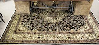 Oriental carpet. 8' x 10'