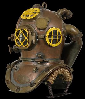 Incredible US Navy 1944 Mark V Helium Diving Helmet Widow Maker