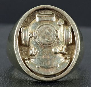 10k Gold Diving Helmet Signet Style Ring