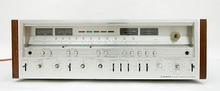Pioneers SX-980 AM/FM Stereo Receiver.
