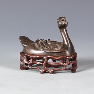 Bronze Swan Statue