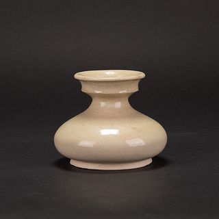 A DING DISH-MOUNTED VASE, SONG DYNASTY