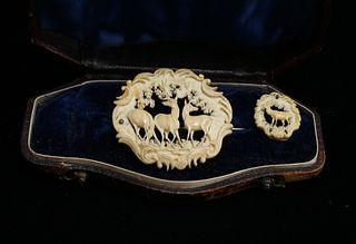 VICTORIAN CARVED DEER BROOCHES PINS