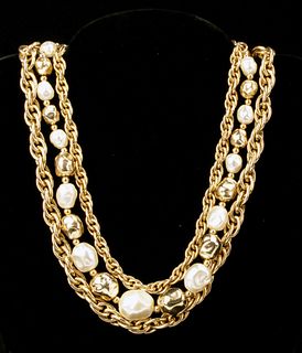 VINTAGE 60'S CORO BAROQUE PEARLS & GOLD CHAIN NECKLACE