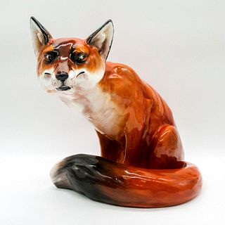 Fox Seated HN2634 - Royal Doulton Animal Figure