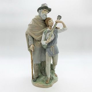 Happy Travelers 1004652 - Lladro Porcelain Figurine