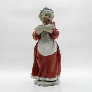 Mrs. Santa Claus 1006893 - Lladro Porcelain Figurine