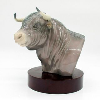 El Toro 1005545 - Lladro Porcelain Figurine