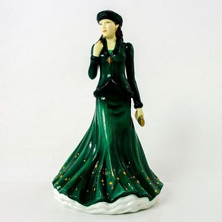O Holy Night HN5759 - Royal Doulton Figurine