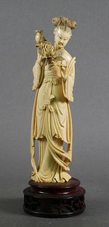 Antique Chinese Ivory Figure