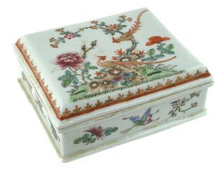 Antique Chinese Porcelain Famille Rose Box
