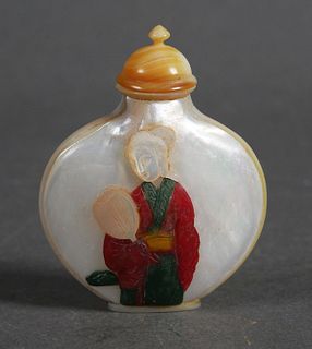 Vintage Mother of Pearl Chinese Snuff Bottle
