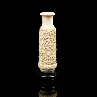 Chinese Ivory Carved Rosette Motif Vase