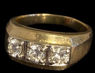 14K Gold Men's Ring w/ Three Diamonds