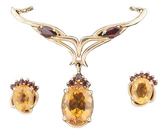 14K Yellow Gold Three Piece Citrine and Garnet Set, 20th c., consisting of a necklace with a pierced pendant bar mounted with two oval garnets, suspen